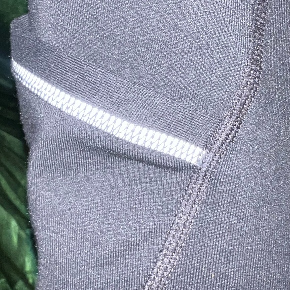 Athleta “Relay Capri” Leggings - Picture 8 of 10